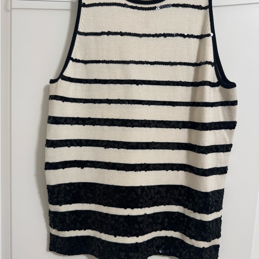 Laundry By Shelli Segal Black sequin and Cream Sleeveless Tank Top